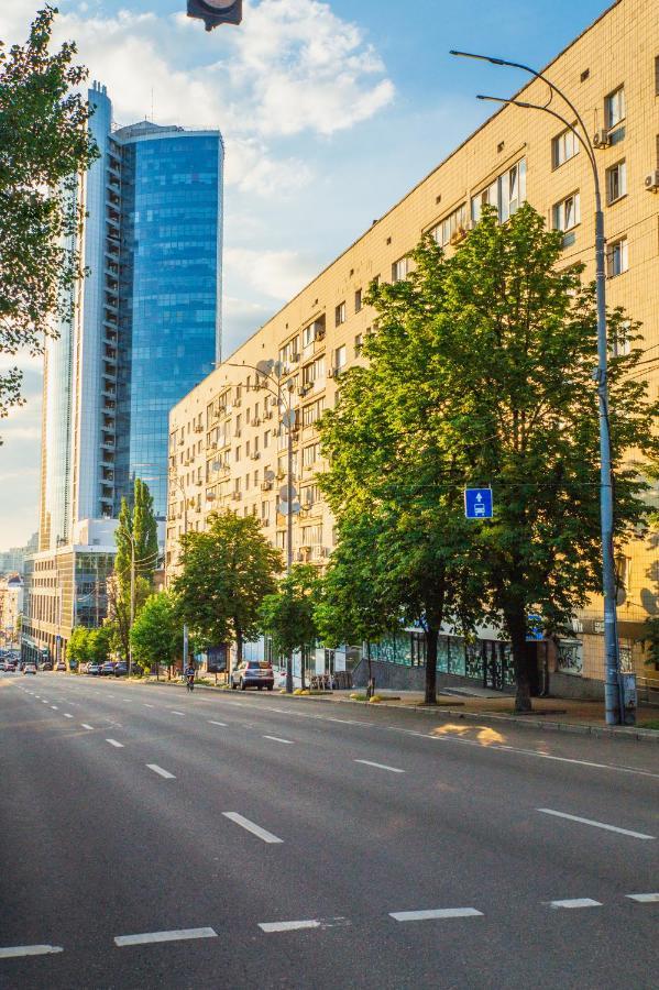 Бульвар Леси Украинка 3 Kiev Dış mekan fotoğraf