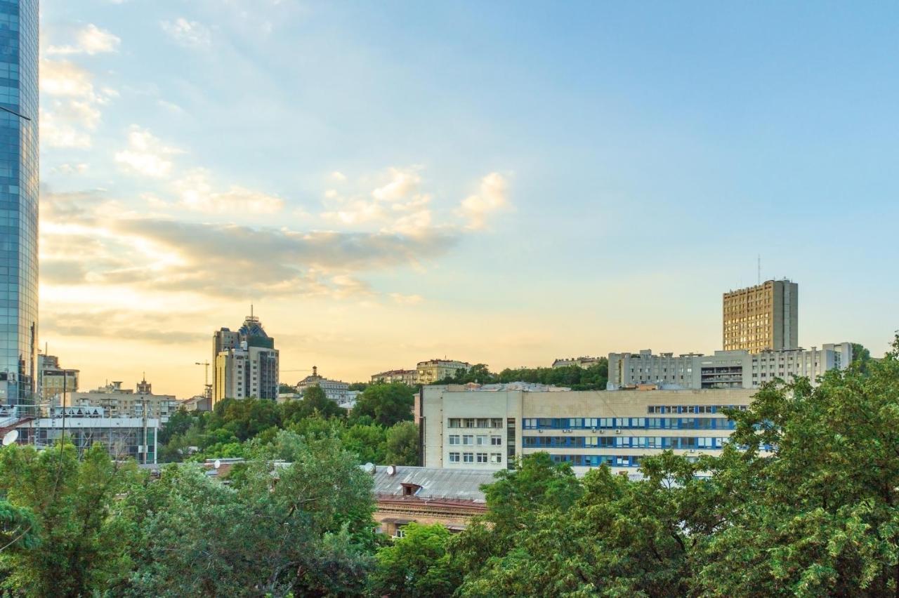 Бульвар Леси Украинка 3 Kiev Dış mekan fotoğraf